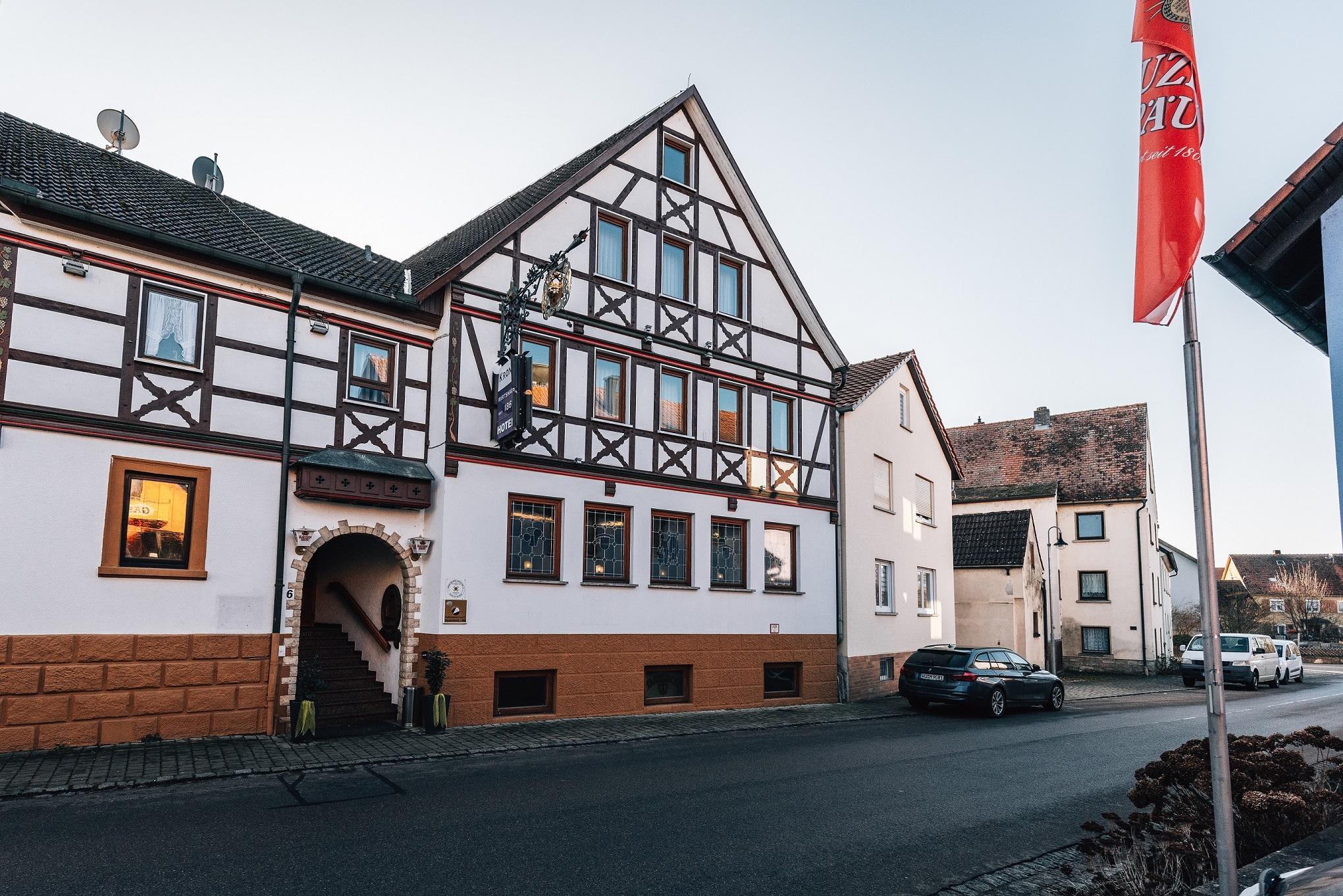 Hotel Krone Tauberrettersheim Eksteriør billede