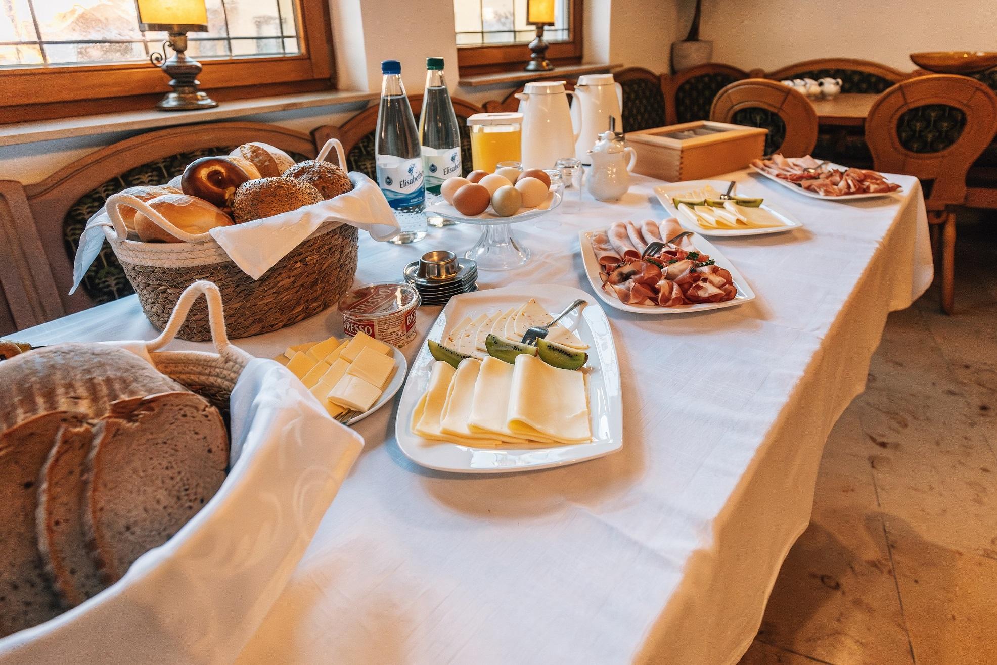 Hotel Krone Tauberrettersheim Eksteriør billede